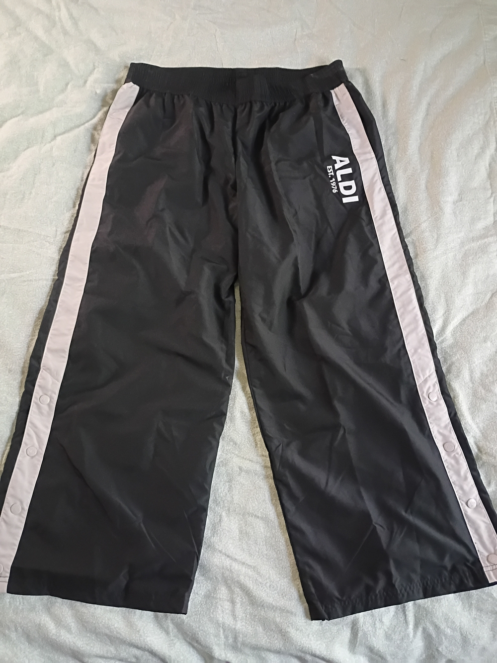 NWT Aldi Gear Men's 50th Anniversary Track Pants Size L